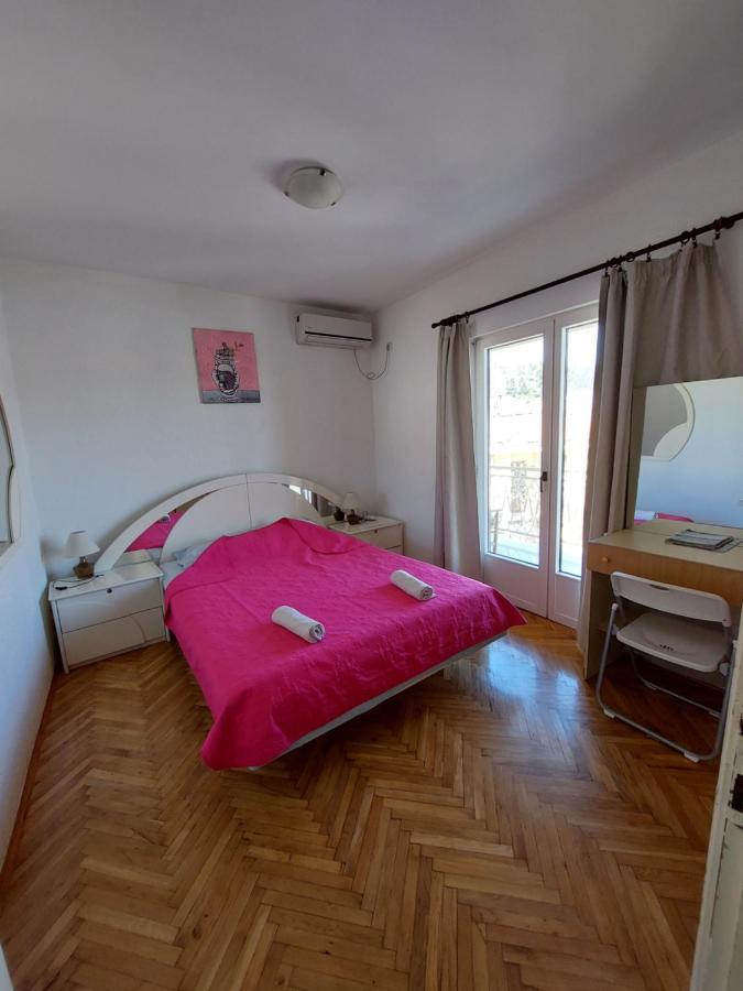 Pirate Backpackers Hostel Ulcinj Kültér fotó