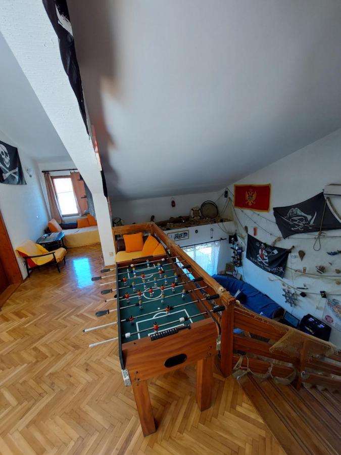 Pirate Backpackers Hostel Ulcinj Kültér fotó