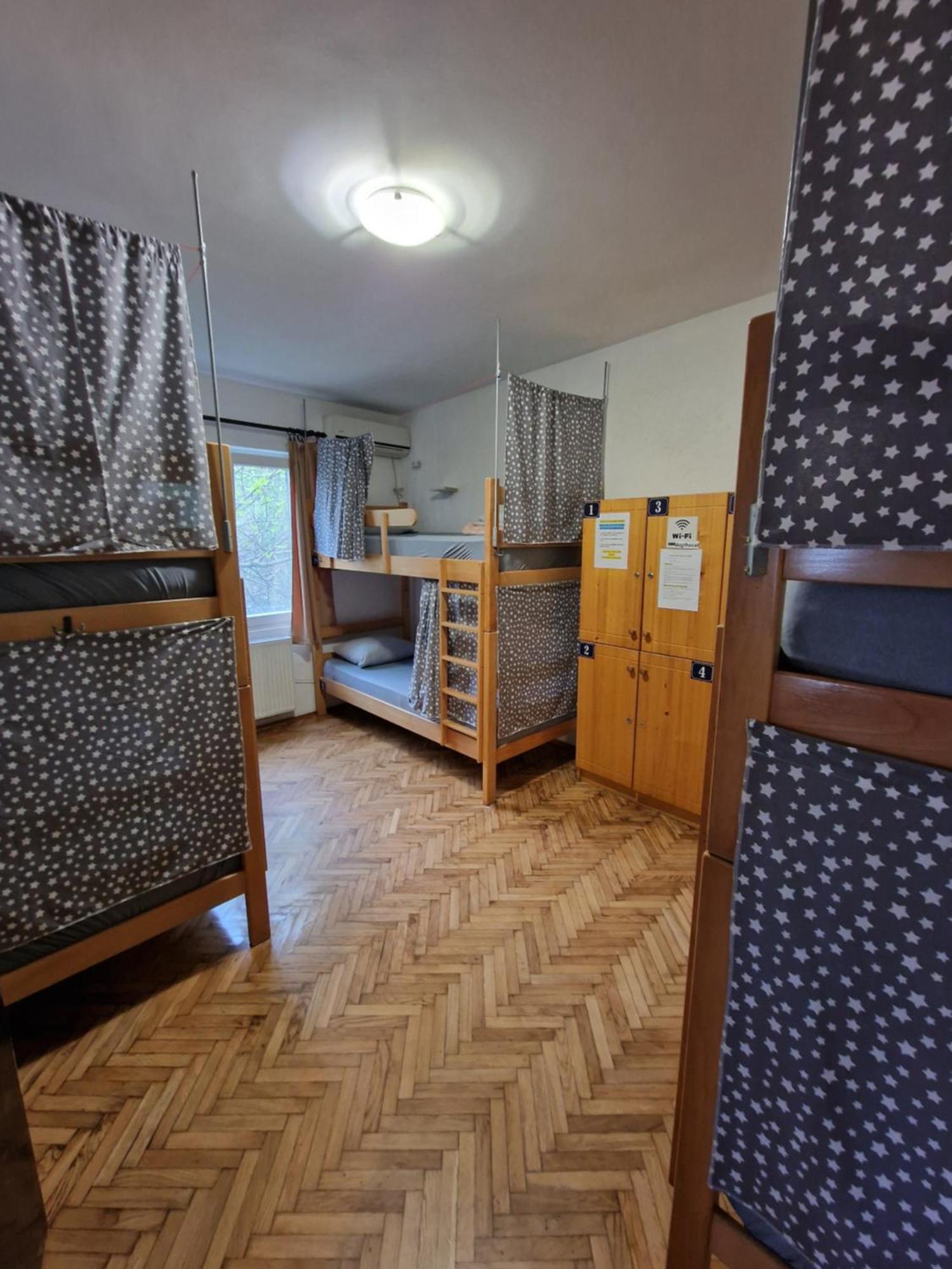 Pirate Backpackers Hostel Ulcinj Kültér fotó