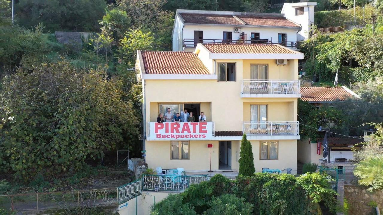 Pirate Backpackers Hostel Ulcinj Kültér fotó